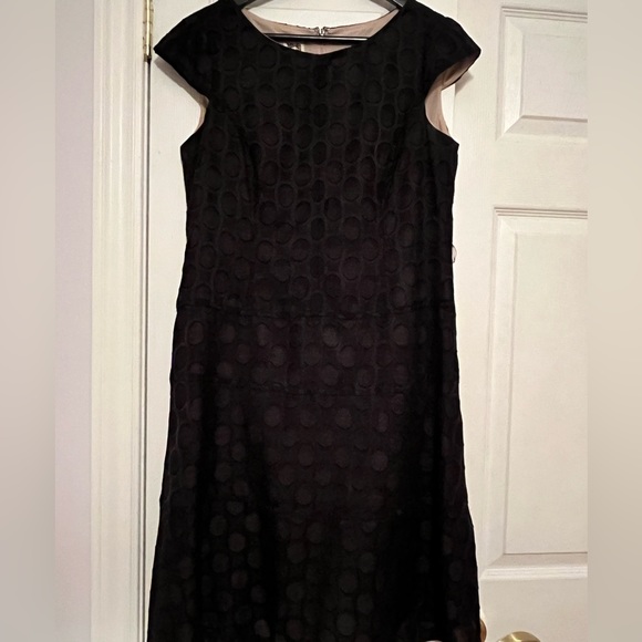 Black Dress, Anne Klein - excellent condition - Picture 11 of 15